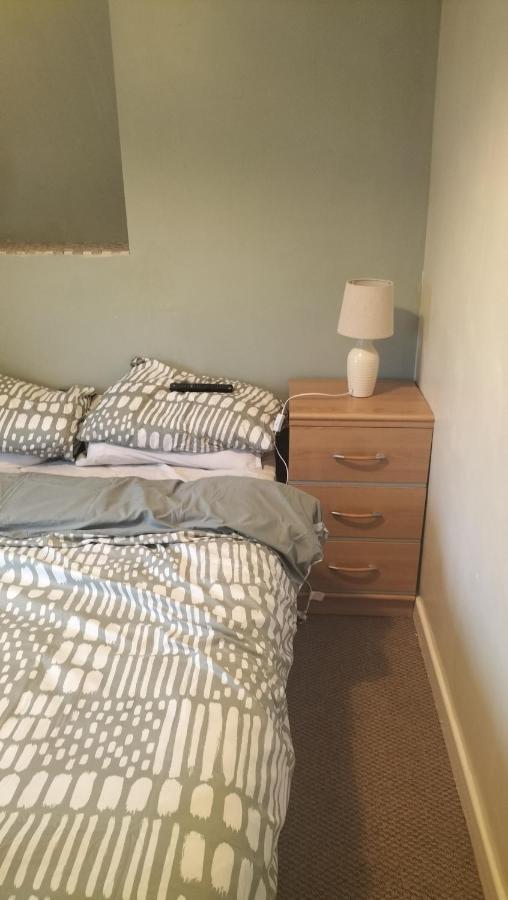 Accomadation Wrexham Exterior foto