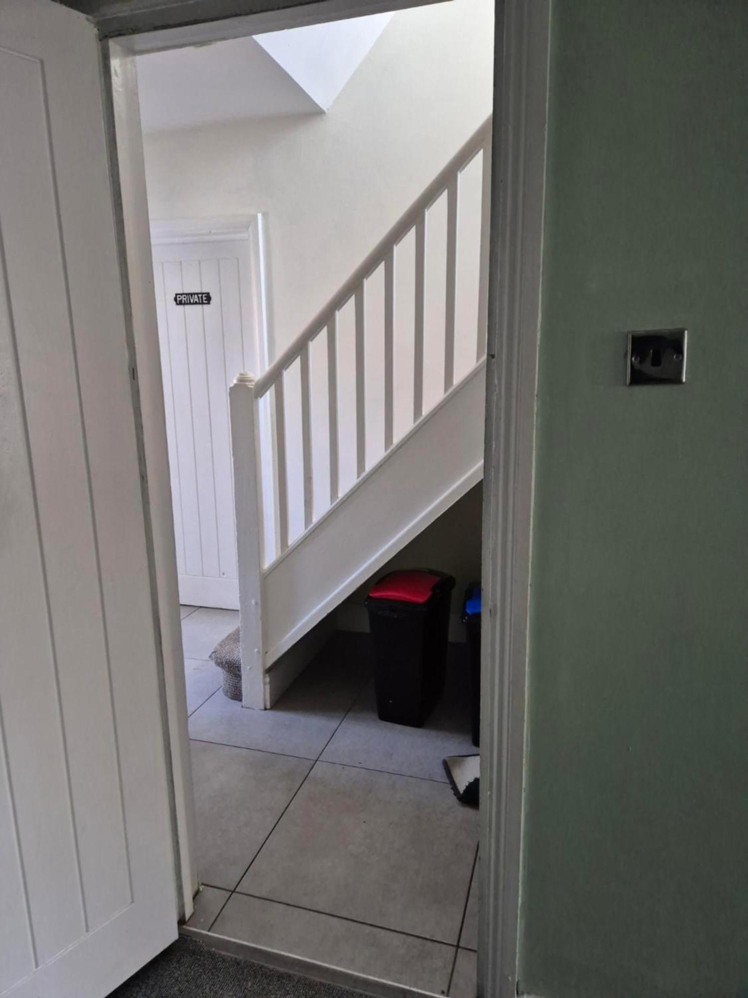 Accomadation Wrexham Exterior foto