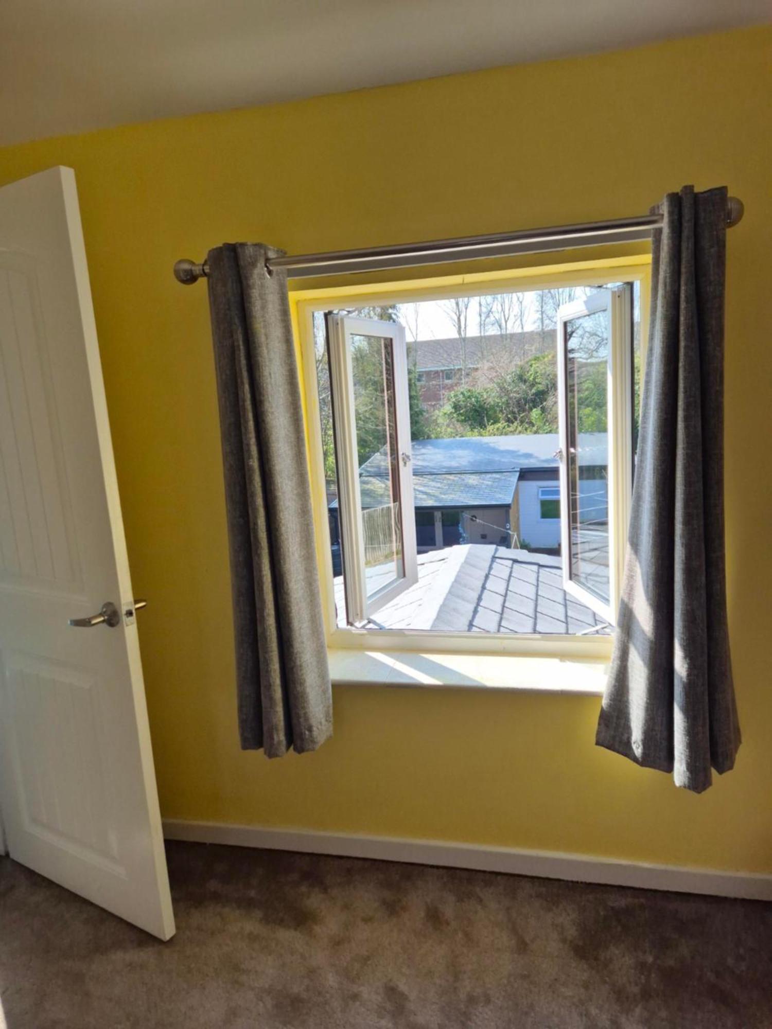 Accomadation Wrexham Exterior foto